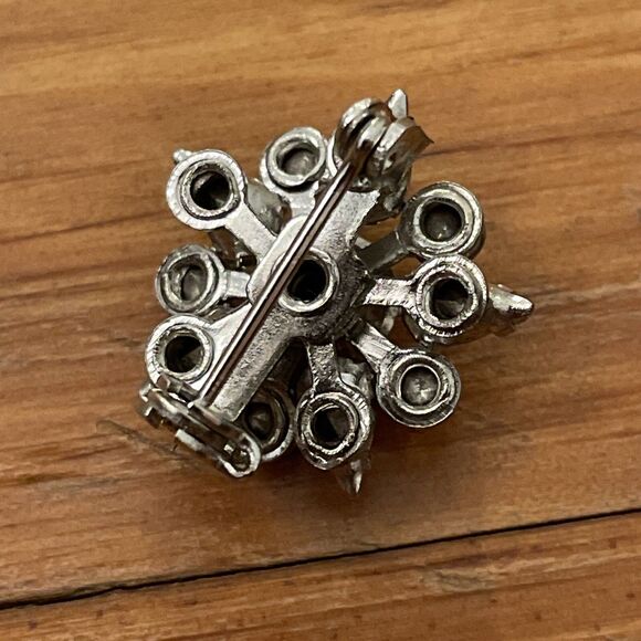 Rhinestone Cluster Brooch Pin Pendant Vintage Faux Diamond Floral Art Deco - Picture 4 of 8